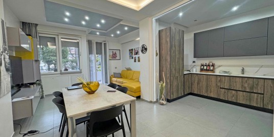 Appartamento 3 camere 2 bagni completamente ristrutturato